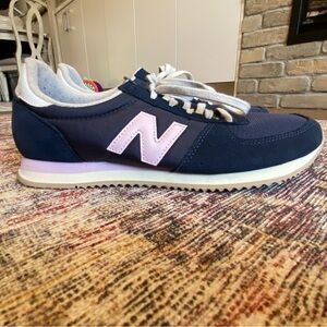 New Balance Women’s Sneakers